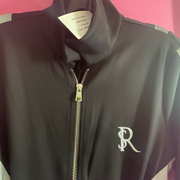 Gswoo Bodysuit - Picture 2 of 2